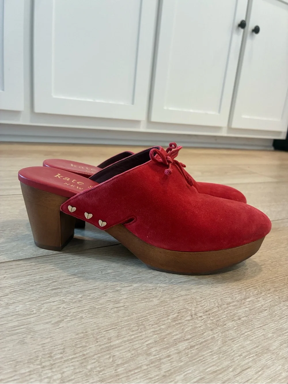 Kate Spade New York Women’s Amsterdam Platform Clogs Suede Red Size 7.5
